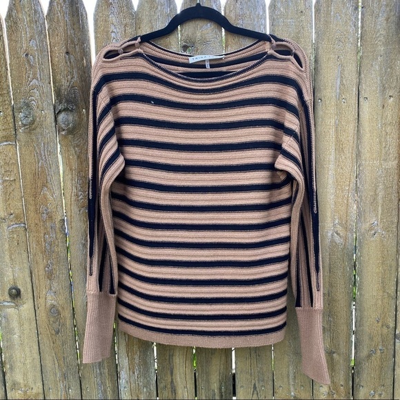 Trina Turk 100% Merino Wool Striped Boatneck Sweater Sz M - Picture 1 of 11